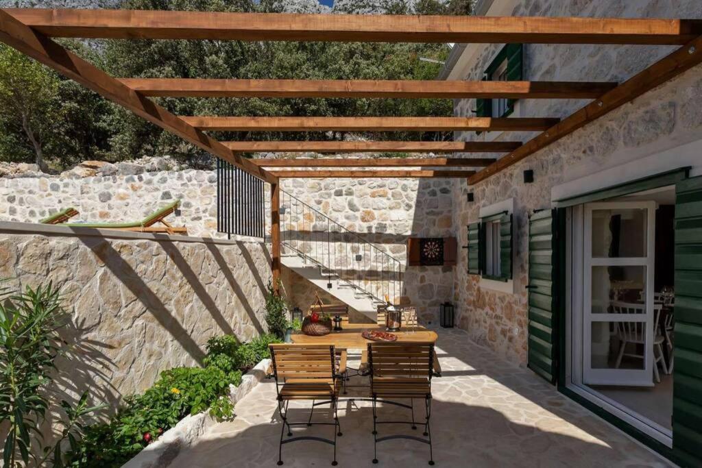 Holiday Home Marijana Zaostrog Esterno foto