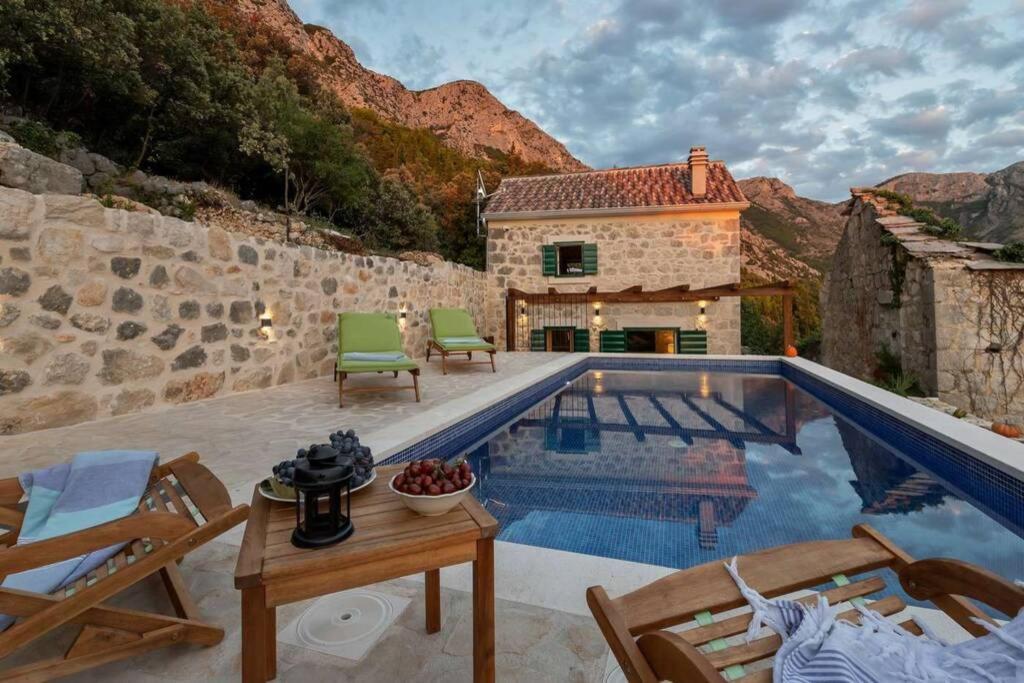 Holiday Home Marijana Zaostrog Esterno foto
